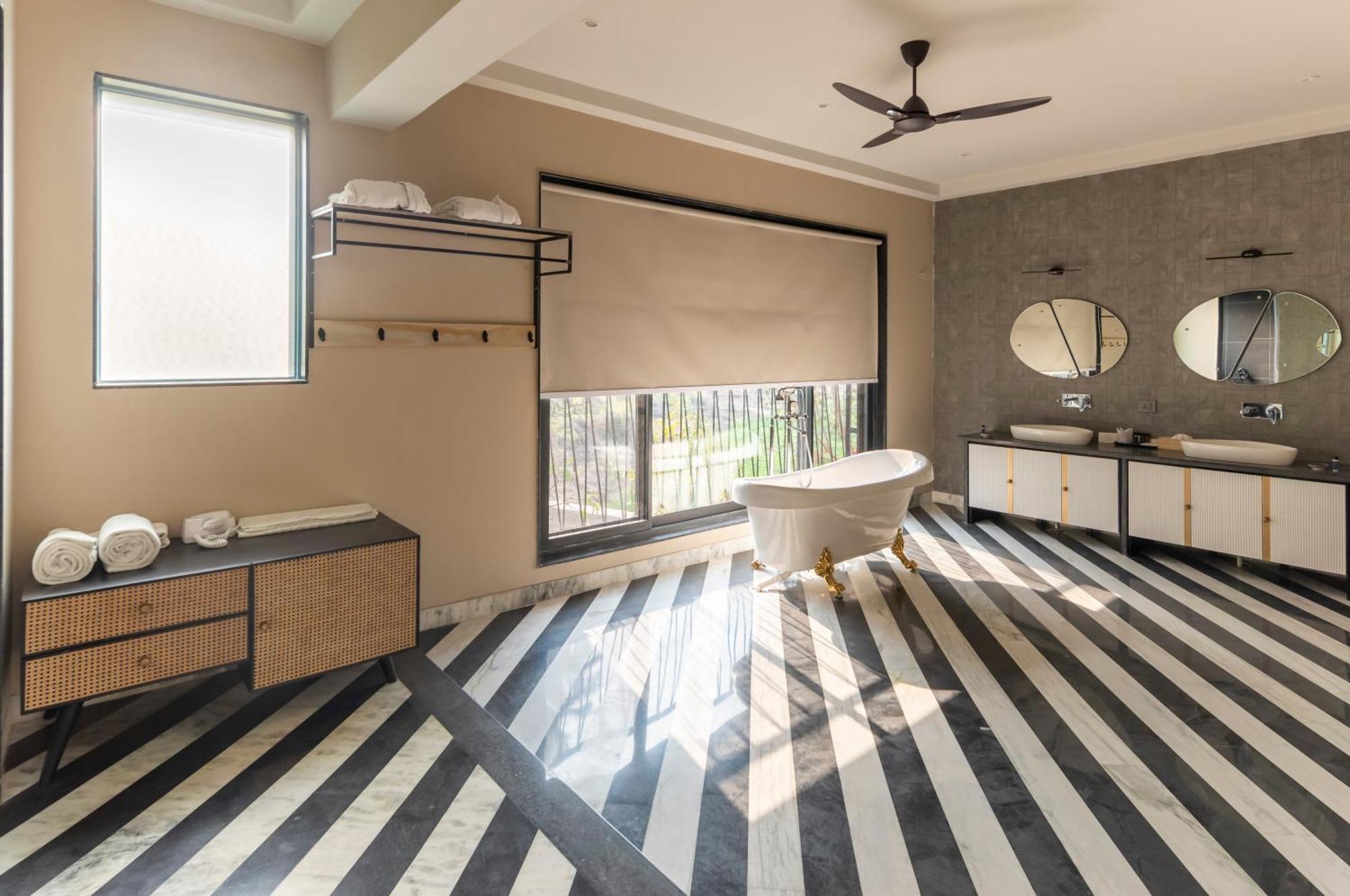 Vanaashrya Resort And Spa Sariska Tehla Экстерьер фото